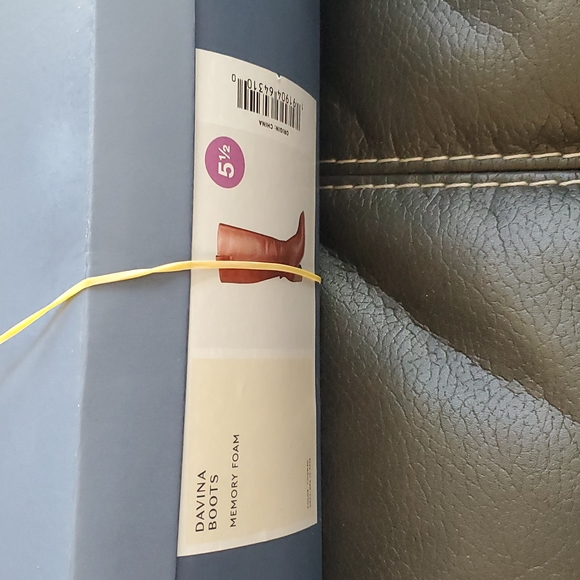 Universal Thread Davina Heeled Faux Leather Riding Boot Cognac New With Tags - Picture 2 of 6